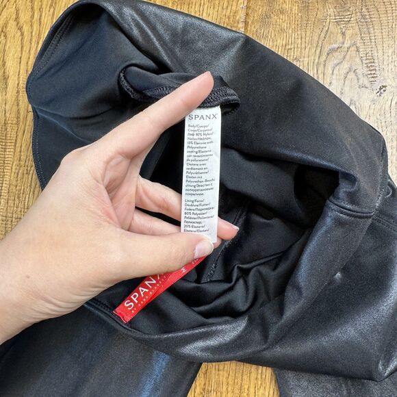 SPANXshape Faux Leather Leggings Black Womens Size Medium - Picture 9 of 9